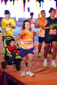 BIB: 91202, 28146, 29476
                            <button type="button" onclick="openModal(22882536)" class="btn btn-primary btn-sm float-right btn-popup" data-toggle="modal" data-target=".modal-high-quality">
                        <i class="fas fa-shopping-cart"></i> Add to Cart
                    </button>
                                            <button type="button" onclick="isThisMe(22882536, true)" class="btn btn-success btn-sm float-right btn-popup btn-isme hidden" data-toggle="tooltip" data-placement="bottom" title="นี่คือรูปของคุณใช่ไหม คลิกที่นี่เพื่อเอาเข้าอัลบั้ม">
                        <i class="fas fa-plus"></i> Add to album
                    </button>
                    <button type="button" onclick="isThisMe(22882536, false)" class="btn btn-warning btn-sm float-right btn-popup btn-isnotme hidden">
                        <i class="fas fa-ban"></i> Remove from album
                    </button>